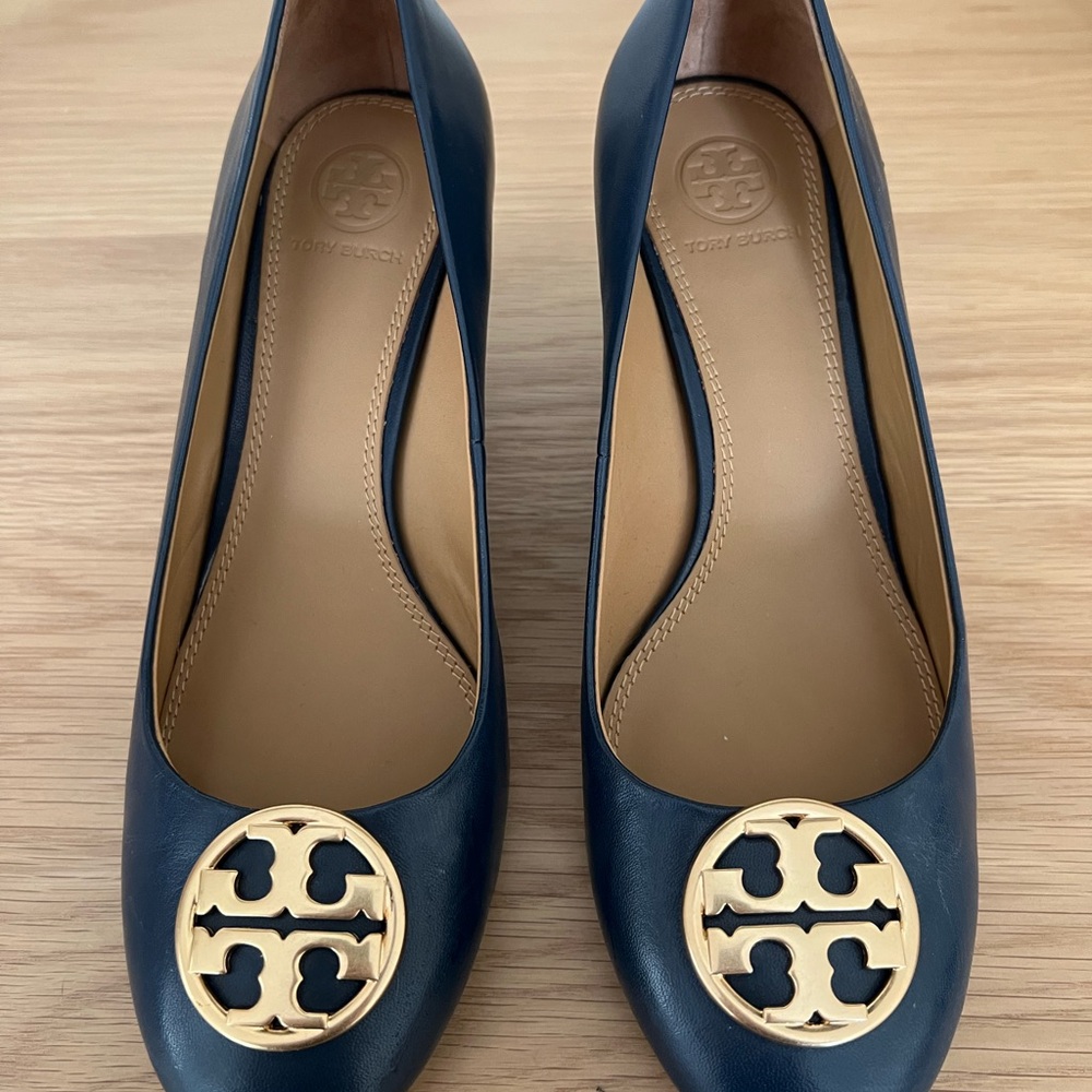 Tory Burch Blue Heels with Iconic Design